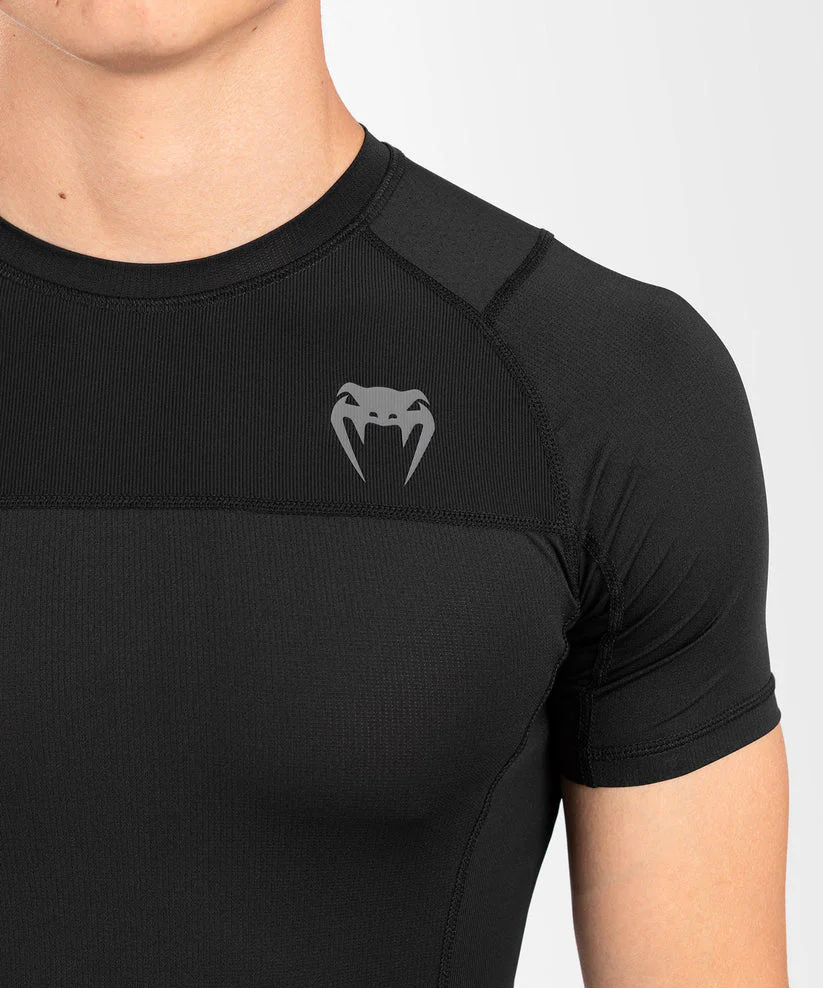 Venum G-Fit Rashguard - Short Sleeve - black – Image 3